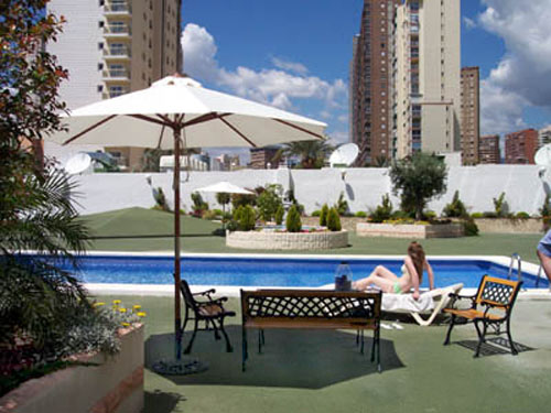 Apartments Torre Domo Benidorm pool 